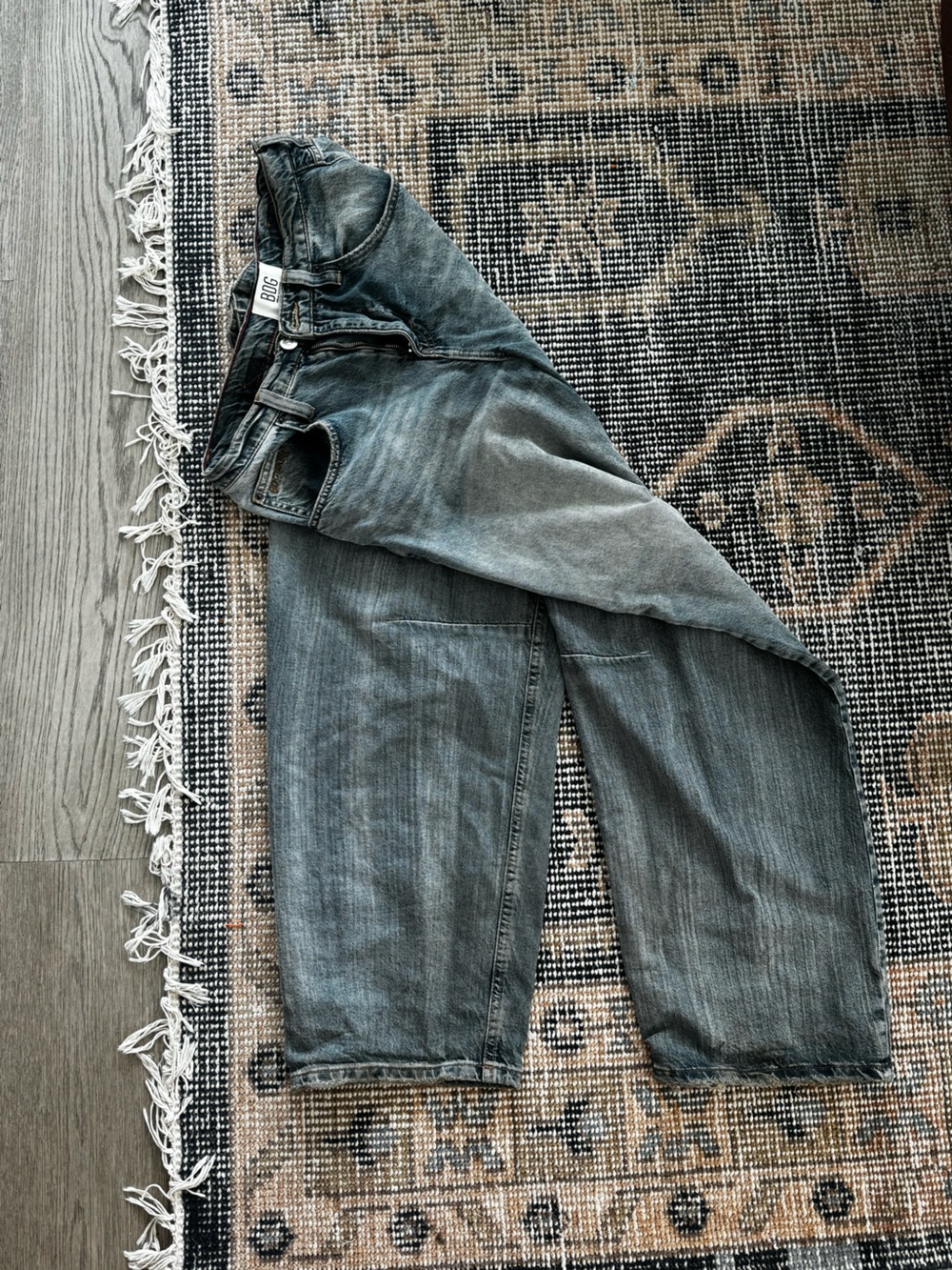 women’s Washed Black/Gray Jeans - Unbranded